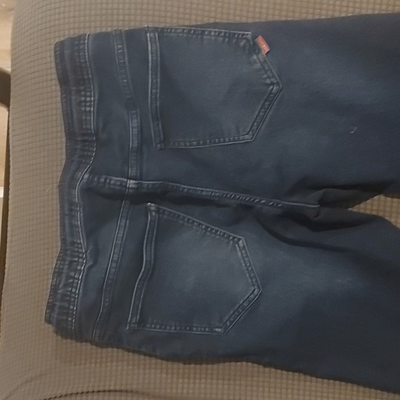 Jeans - Picture 2 of 3